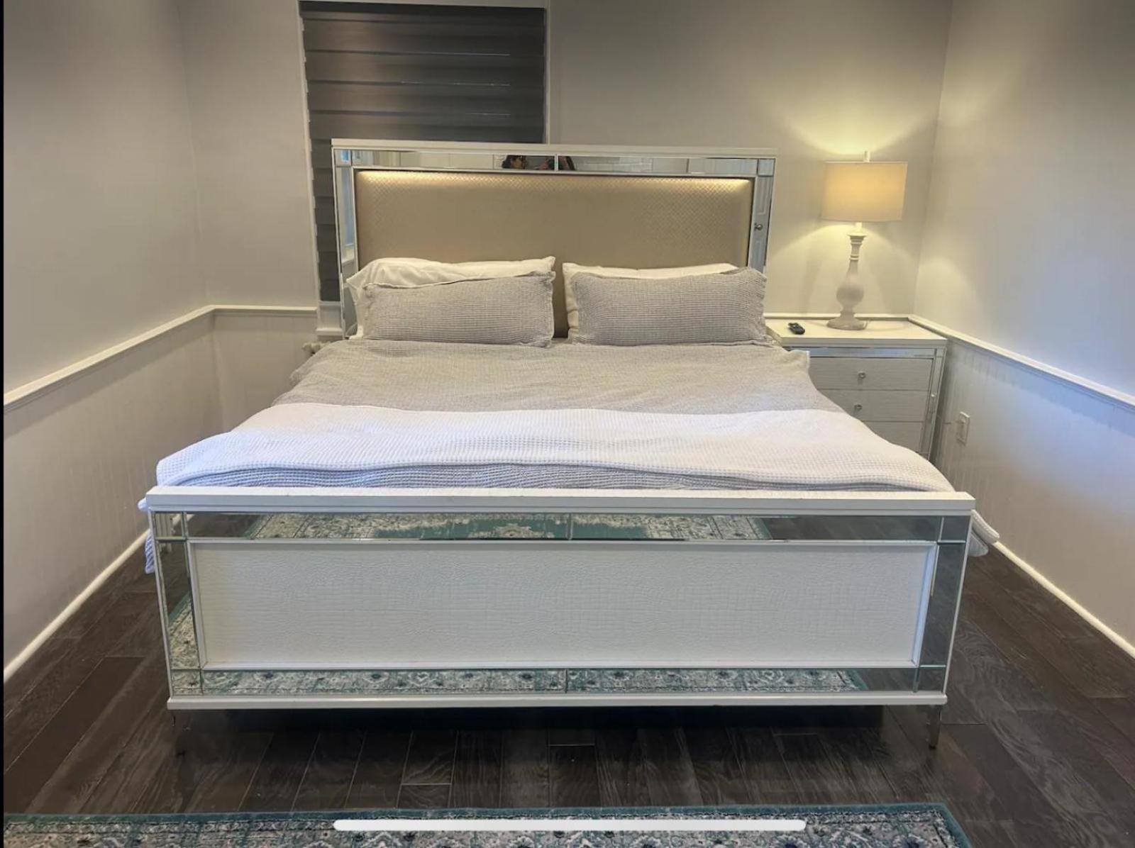 Private Suite In Huntington Station 외부 사진